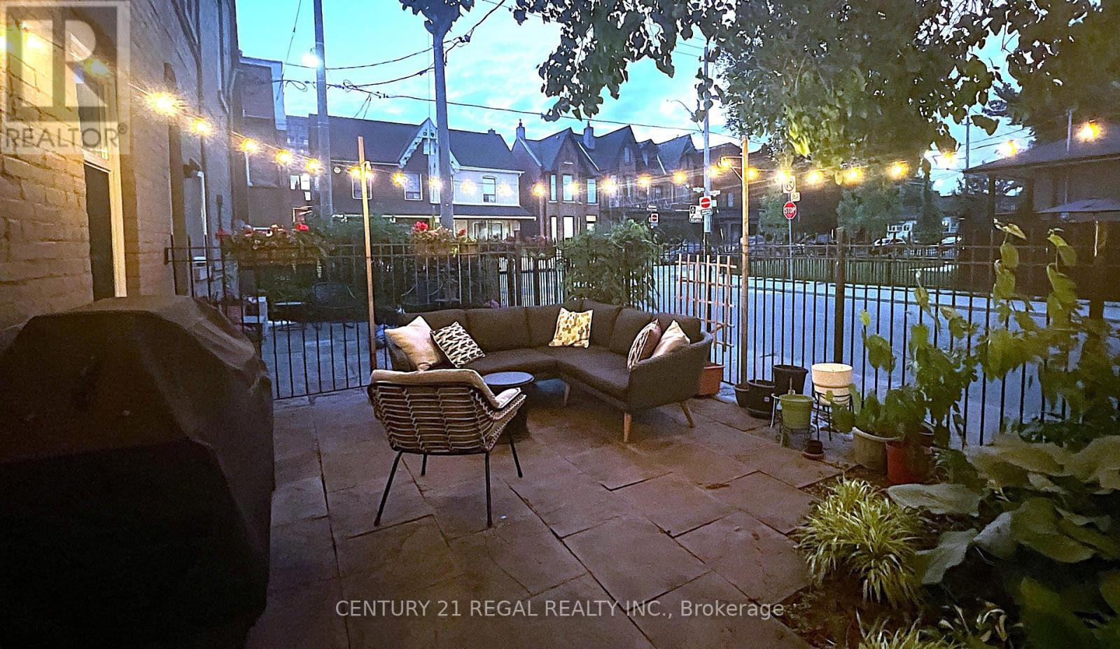 2 - 89 Gladstone Avenue, Toronto, Ontario  M6J 3K7 - Photo 3 - C12963162