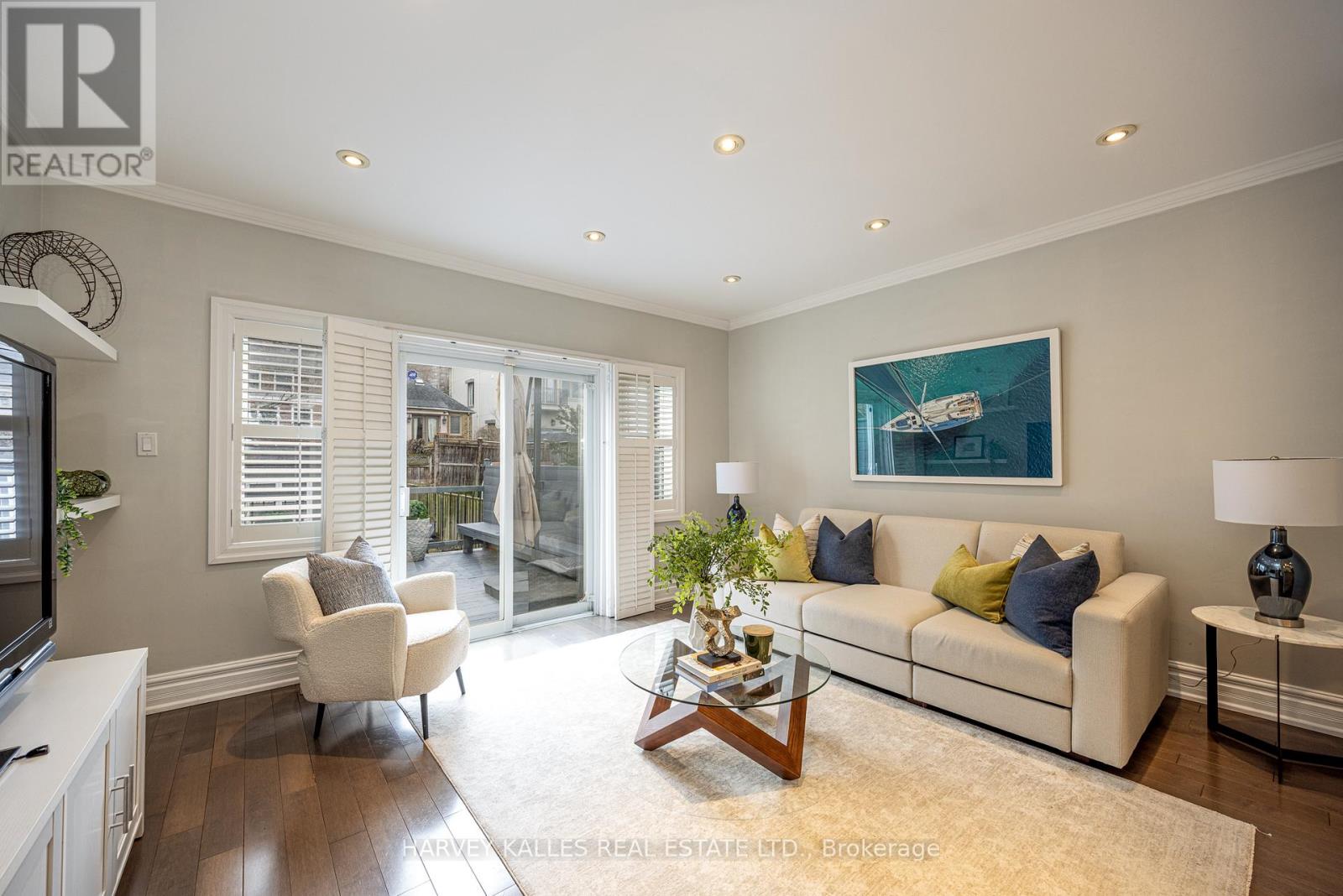 253 Broadway Avenue, Toronto, Ontario  M4P 1W1 - Photo 18 - C12963170