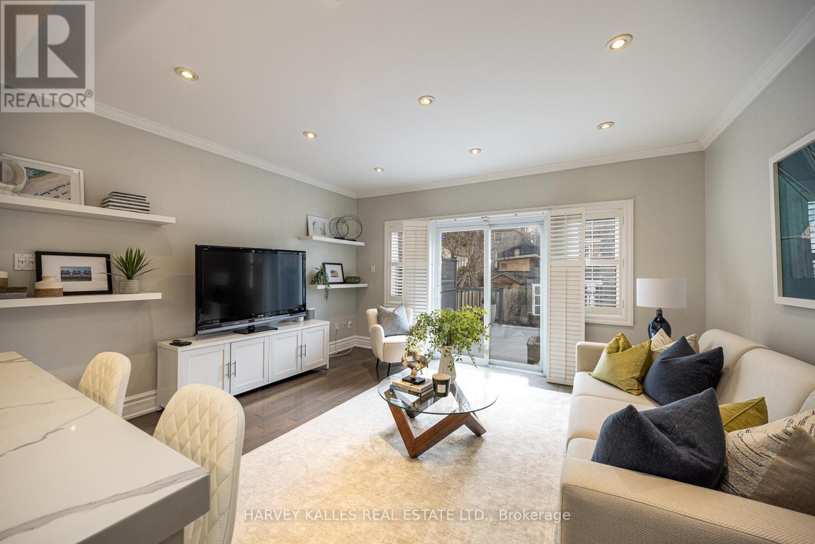 253 Broadway Avenue, Toronto, Ontario  M4P 1W1 - Photo 19 - C12963170