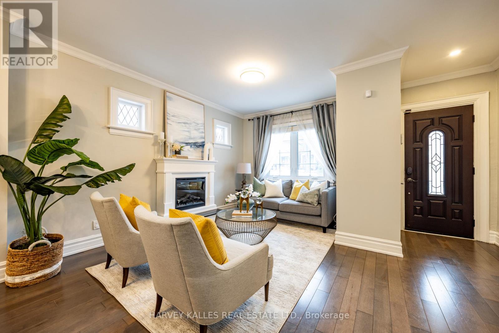 253 Broadway Avenue, Toronto, Ontario  M4P 1W1 - Photo 4 - C12963170