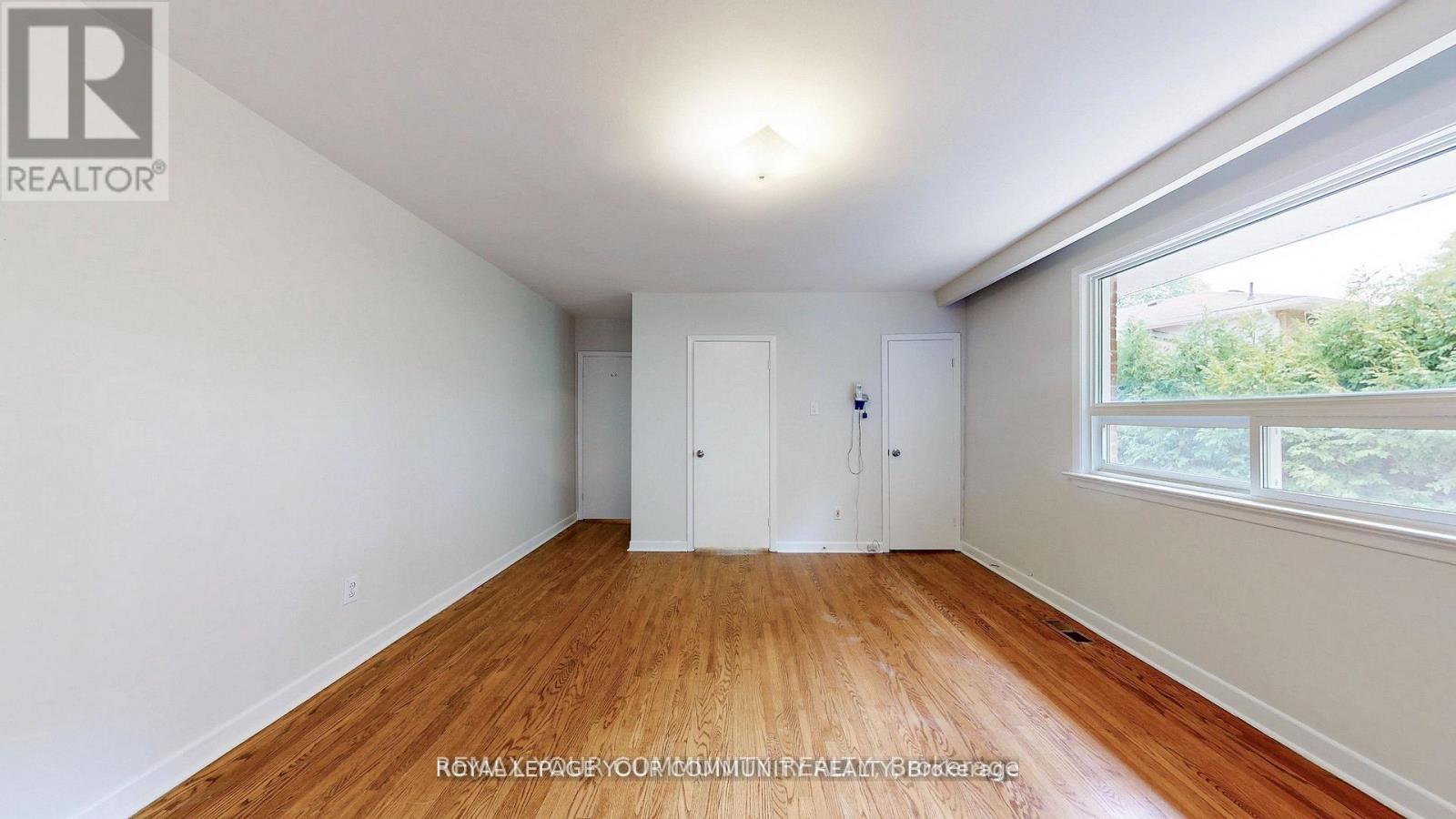 39 Silverview Drive, Toronto, Ontario  M2M 2B5 - Photo 21 - C12963182