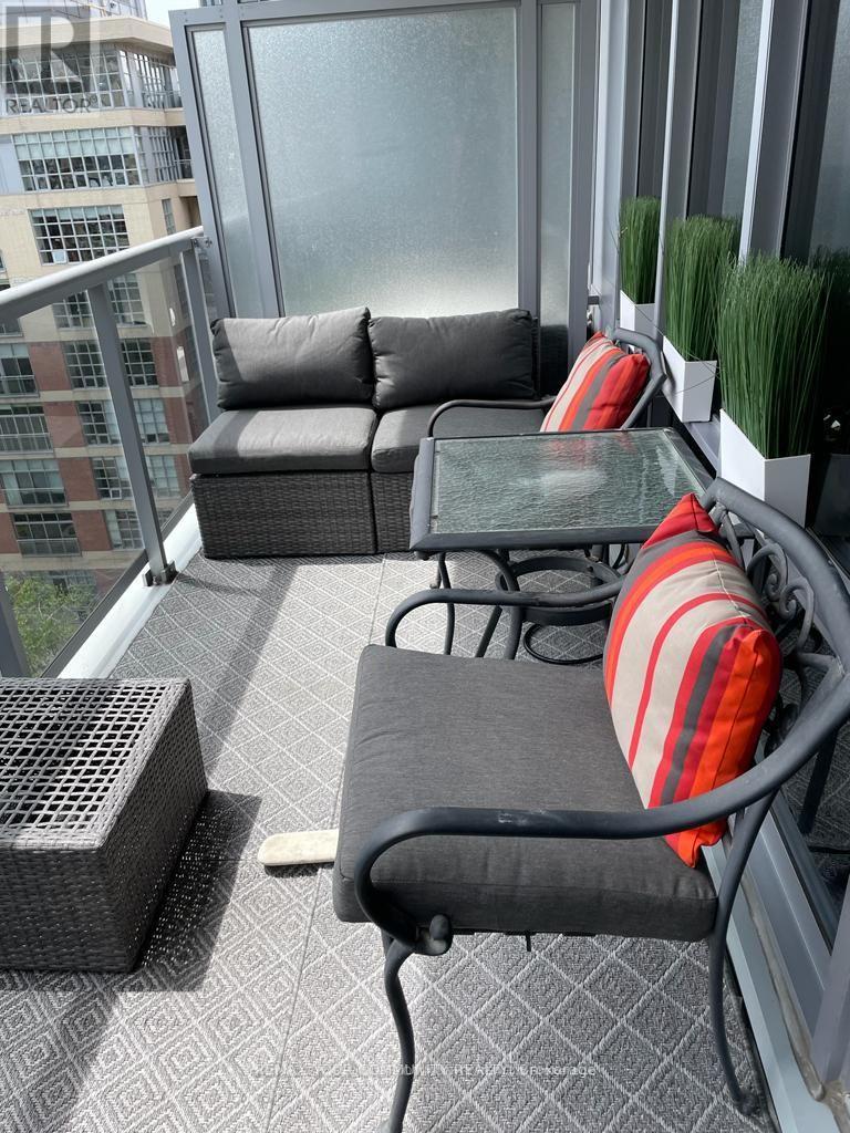 807 - 399 Adelaide Street W, Toronto, Ontario  M5V 1S1 - Photo 13 - C12963210