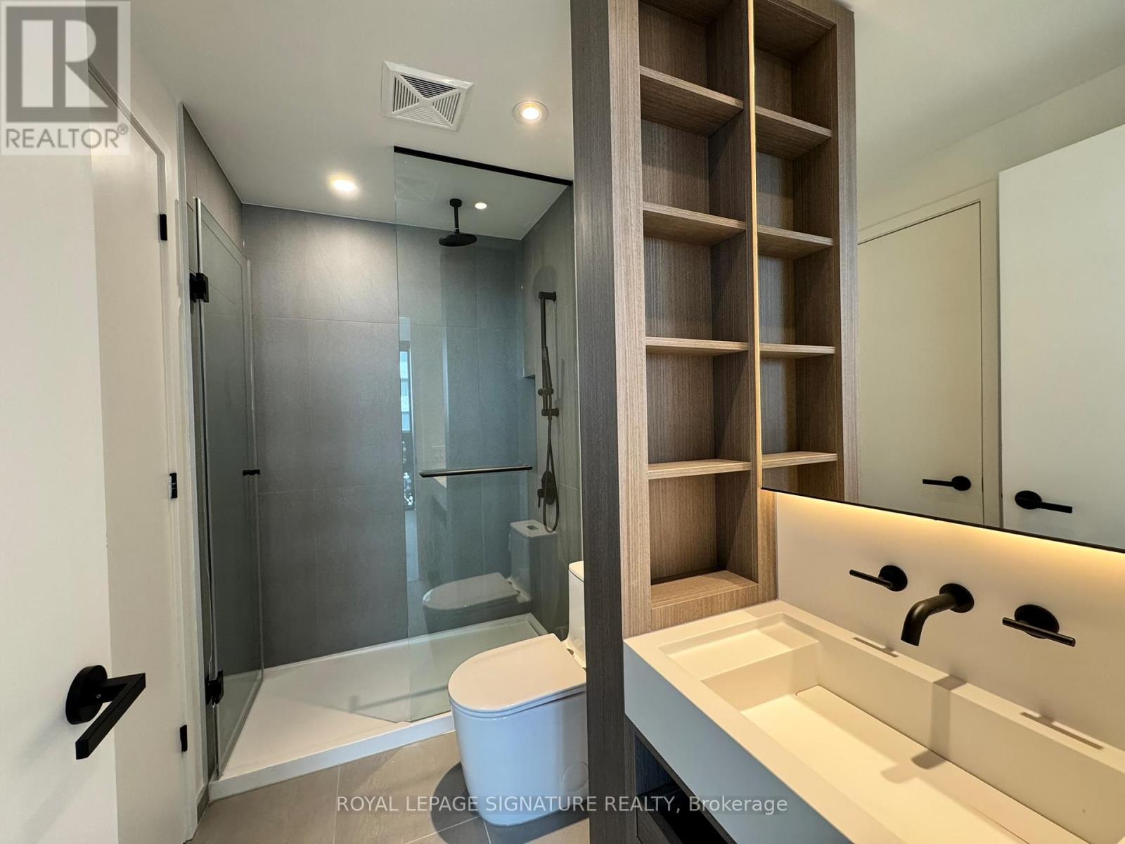 4211 - 55 Charles Street E, Toronto, Ontario  M4Y 0J1 - Photo 10 - C12963276