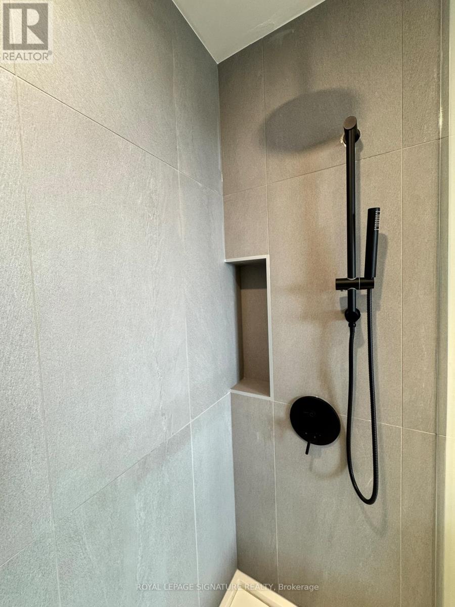 4211 - 55 Charles Street E, Toronto, Ontario  M4Y 0J1 - Photo 13 - C12963276