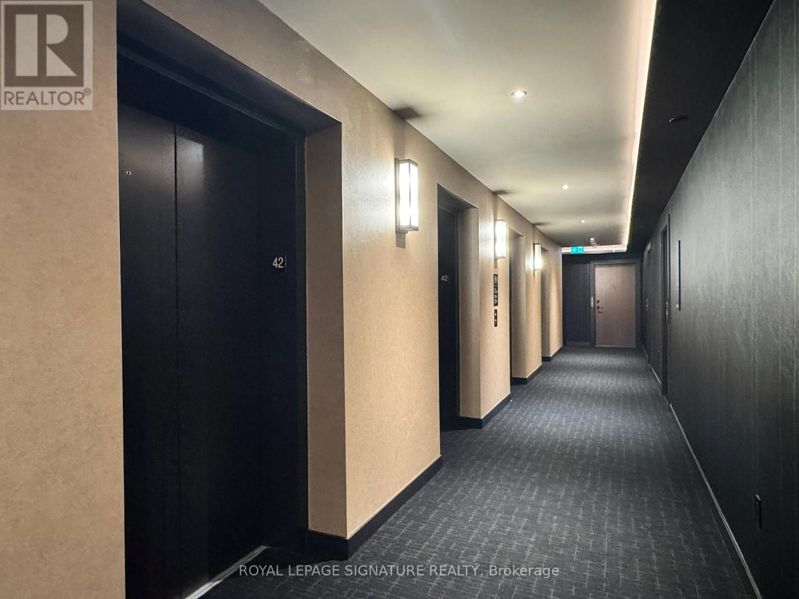 4211 - 55 Charles Street E, Toronto, Ontario  M4Y 0J1 - Photo 15 - C12963276