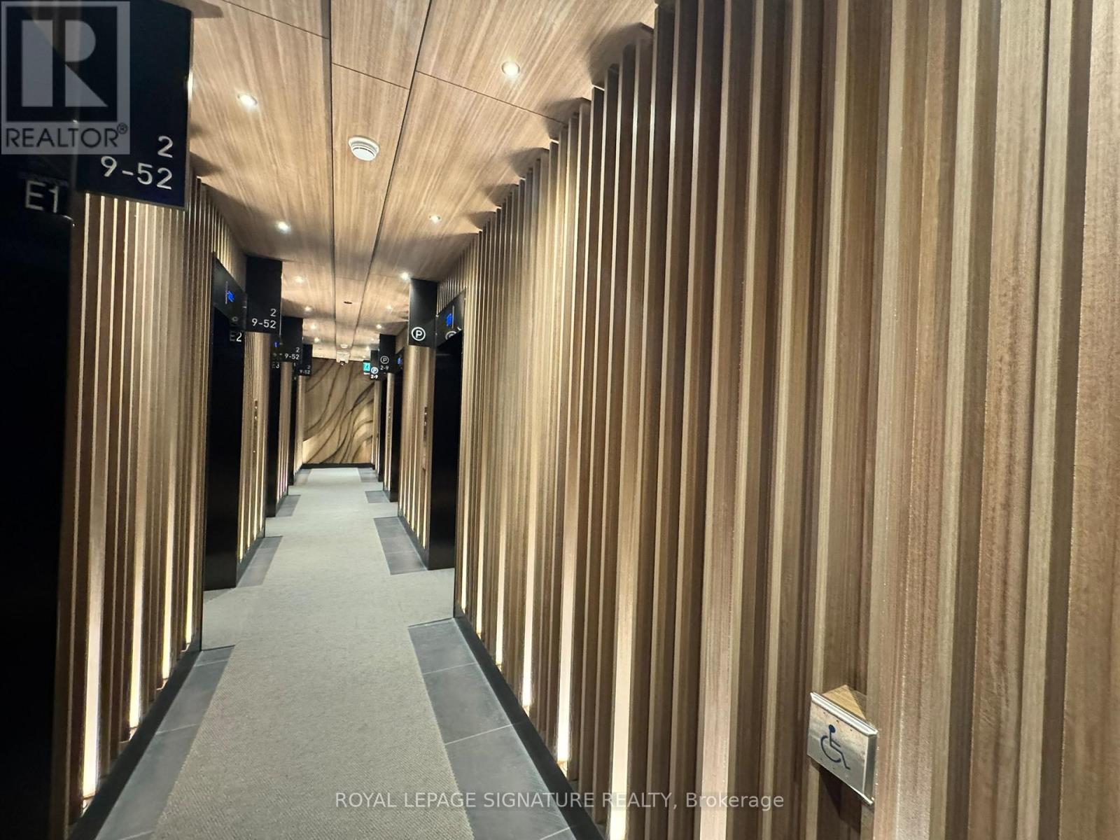 4211 - 55 Charles Street E, Toronto, Ontario  M4Y 0J1 - Photo 16 - C12963276