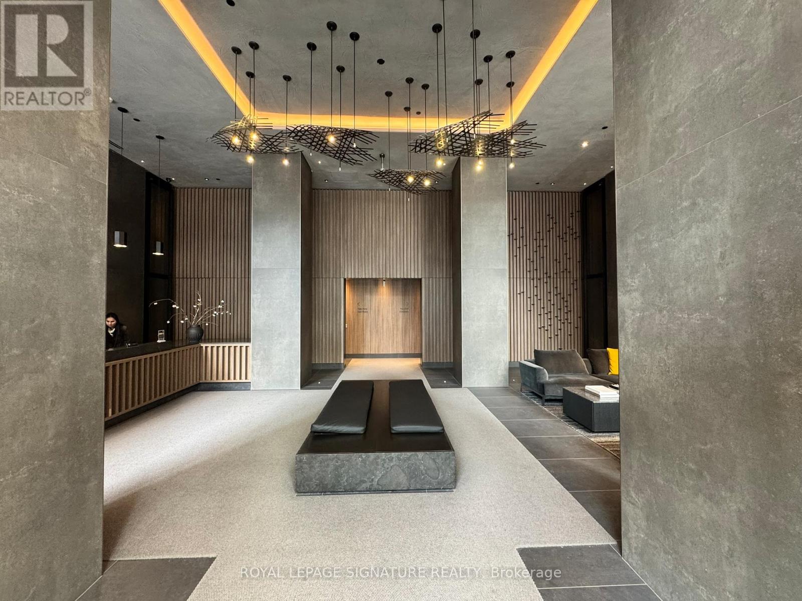 4211 - 55 Charles Street E, Toronto, Ontario  M4Y 0J1 - Photo 18 - C12963276