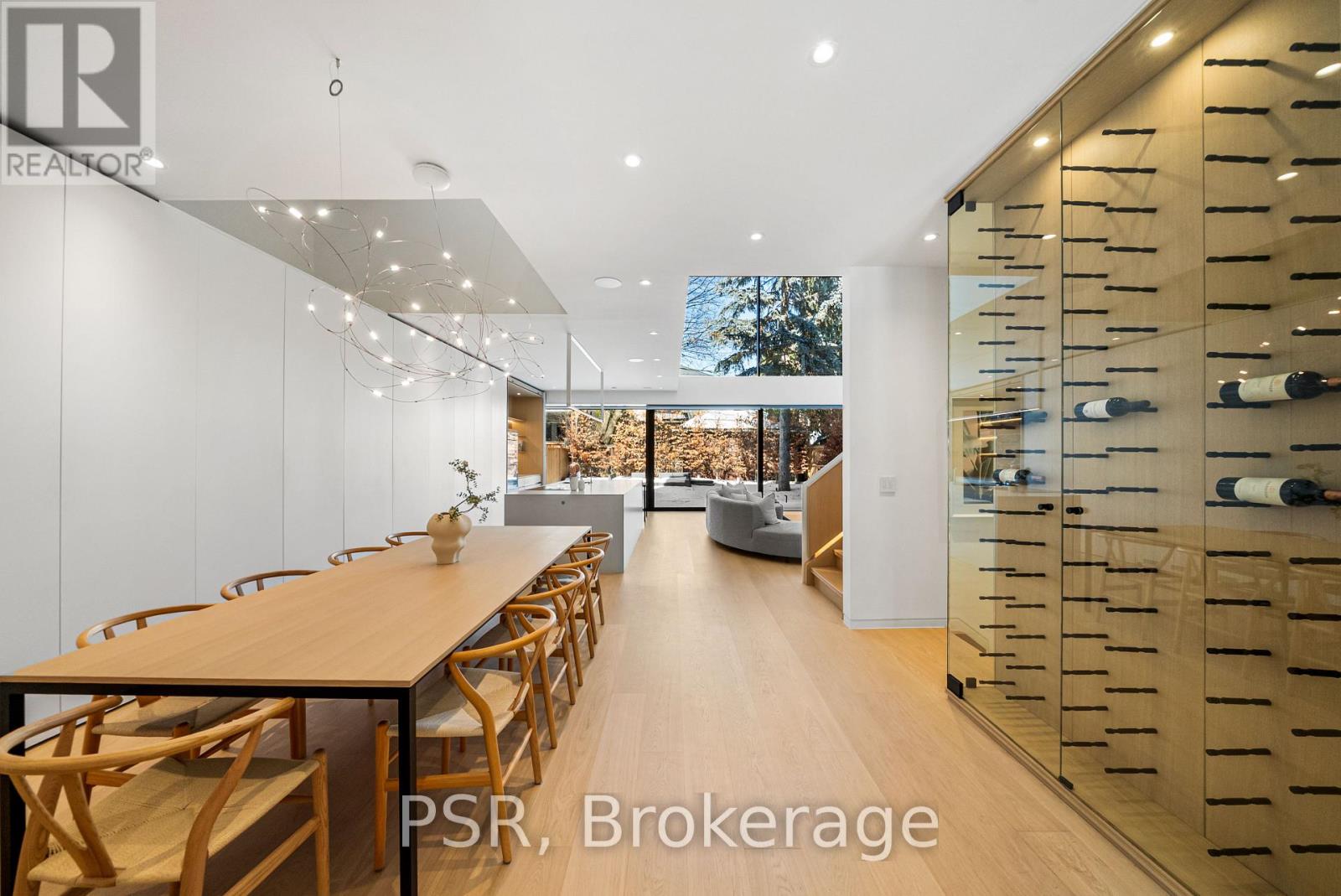 188 Montclair Avenue, Toronto, Ontario  M5P 1P9 - Photo 6 - C12963352