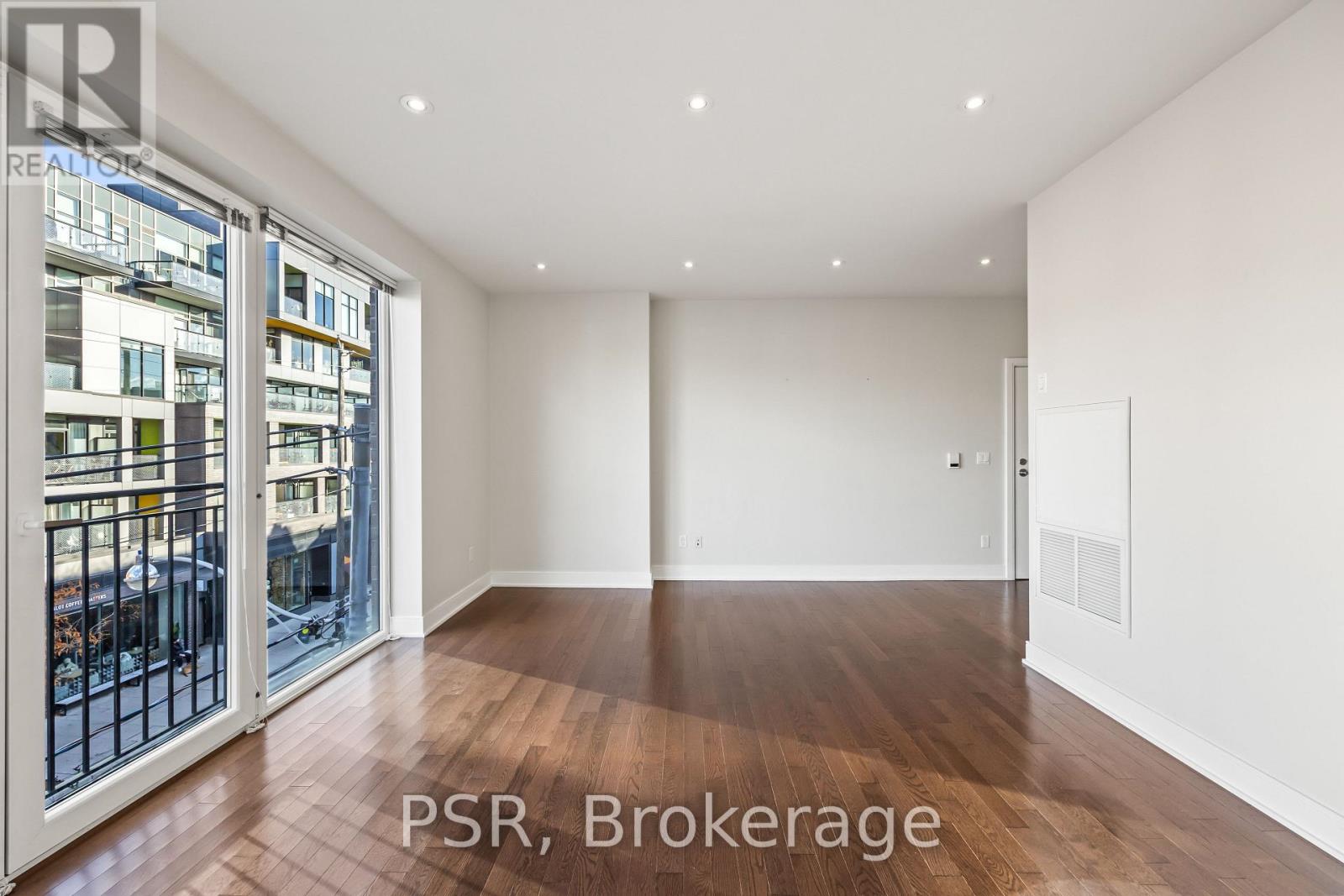 4 - 114 Ossington Avenue, Toronto, Ontario  M6J 2Z4 - Photo 12 - C12963376