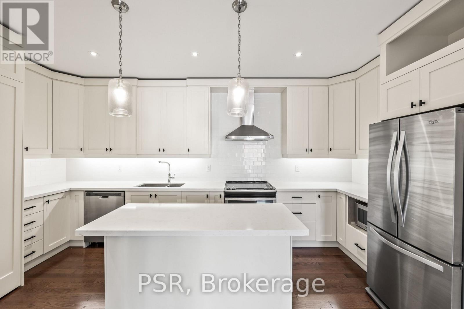 4 - 114 Ossington Avenue, Toronto, Ontario  M6J 2Z4 - Photo 2 - C12963376