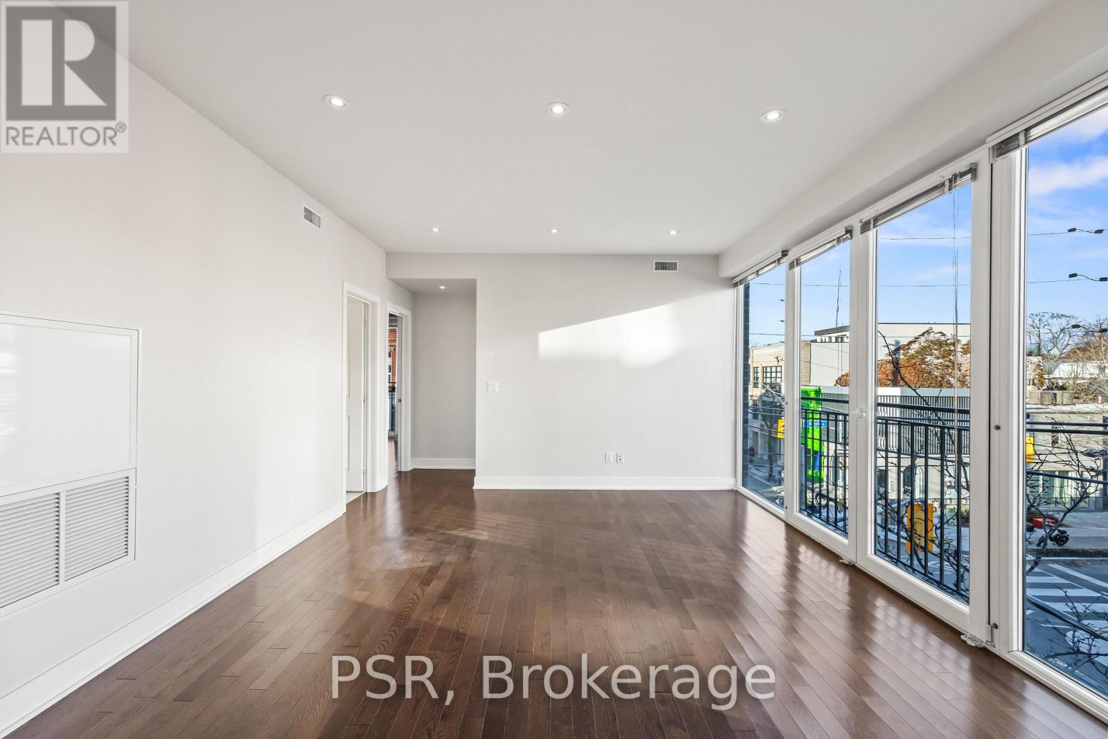 4 - 114 Ossington Avenue, Toronto, Ontario  M6J 2Z4 - Photo 9 - C12963376