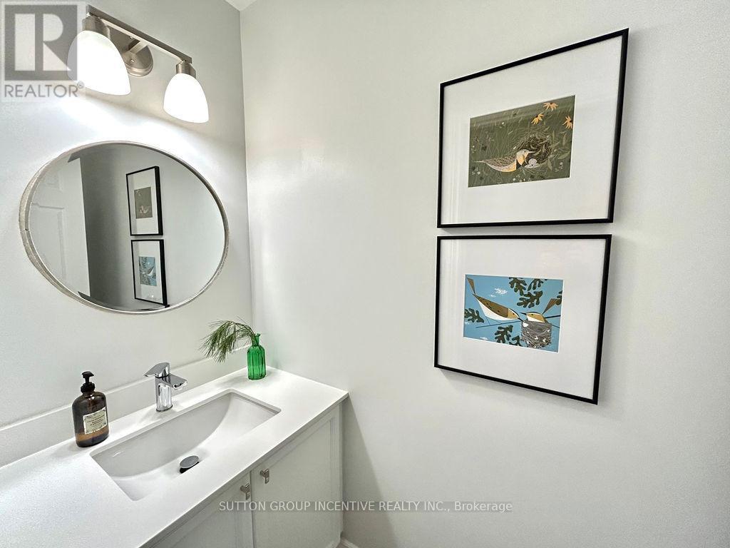 11 Beechwood Road, Oro-Medonte, Ontario  L4M 4Y8 - Photo 31 - S12962818