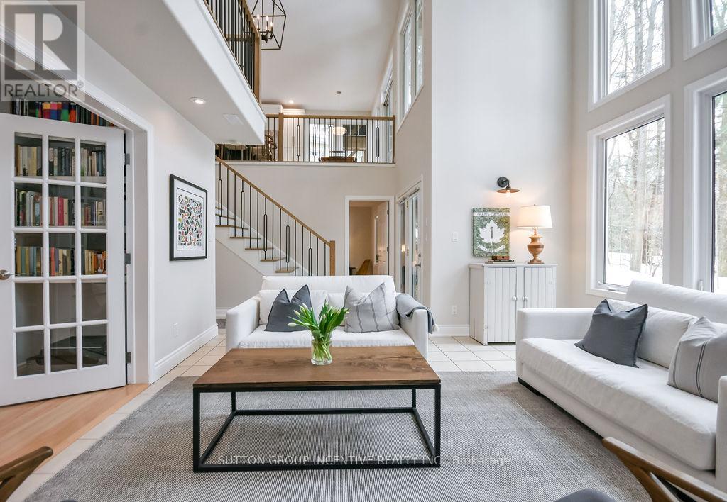 11 Beechwood Road, Oro-Medonte, Ontario  L4M 4Y8 - Photo 25 - S12962818