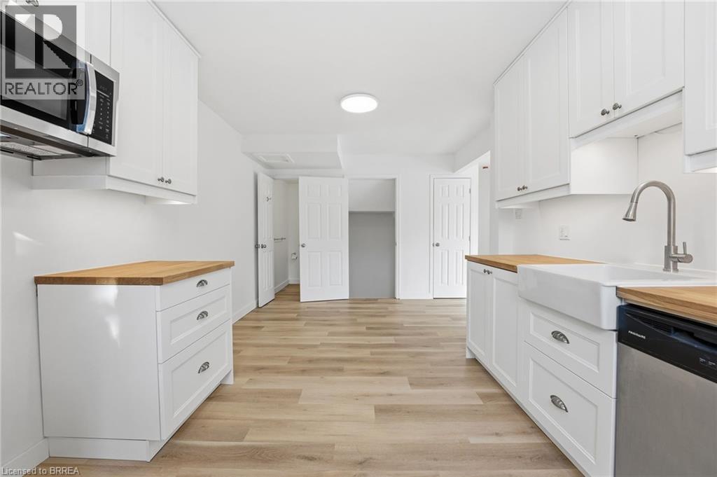 35 Oakhill Drive Unit# 20c, Brantford, Ontario  N3T 1R1 - Photo 12 - 40817512