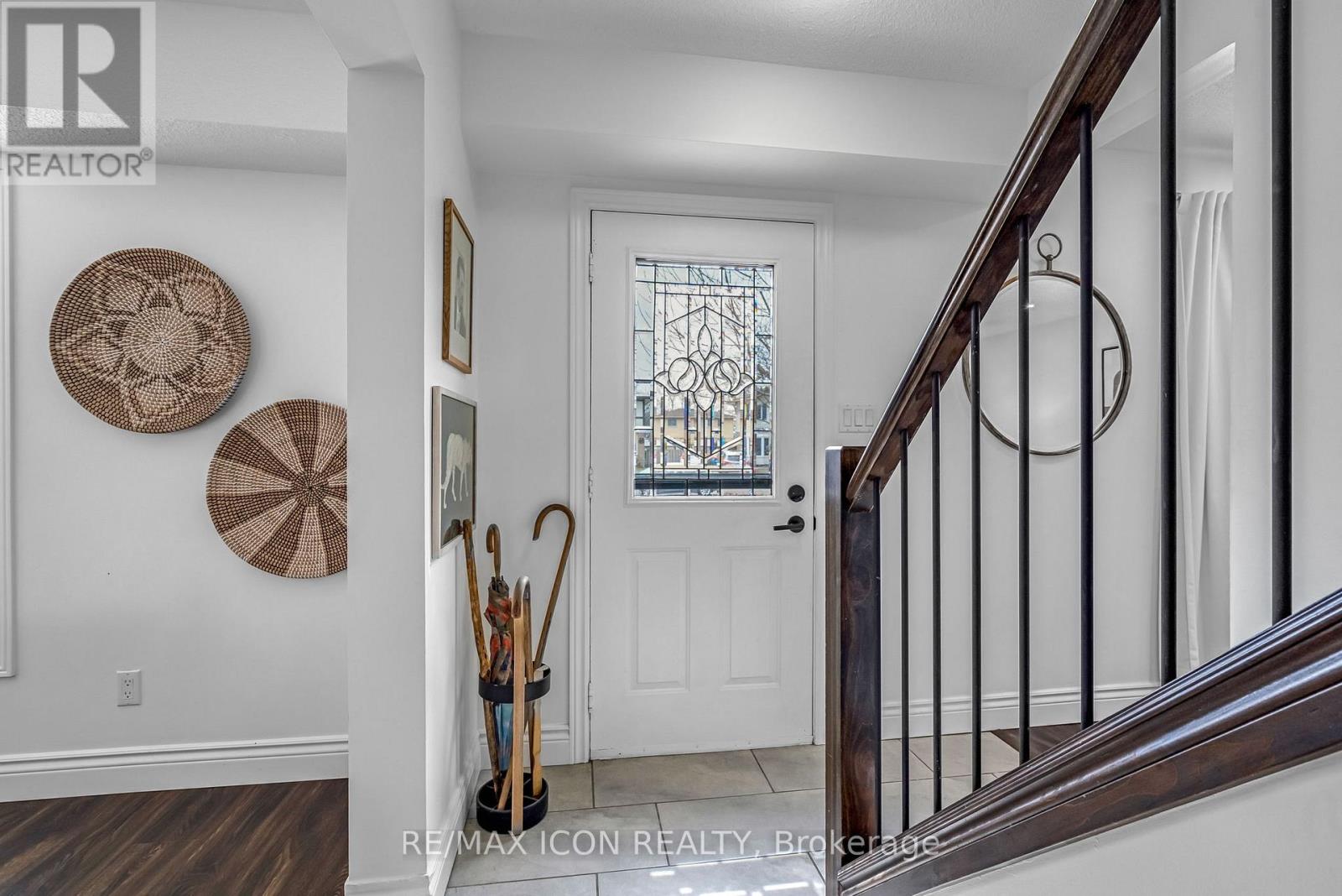 82 Bloomsbury Court, London East, Ontario  N5V 3N8 - Photo 5 - X12963166