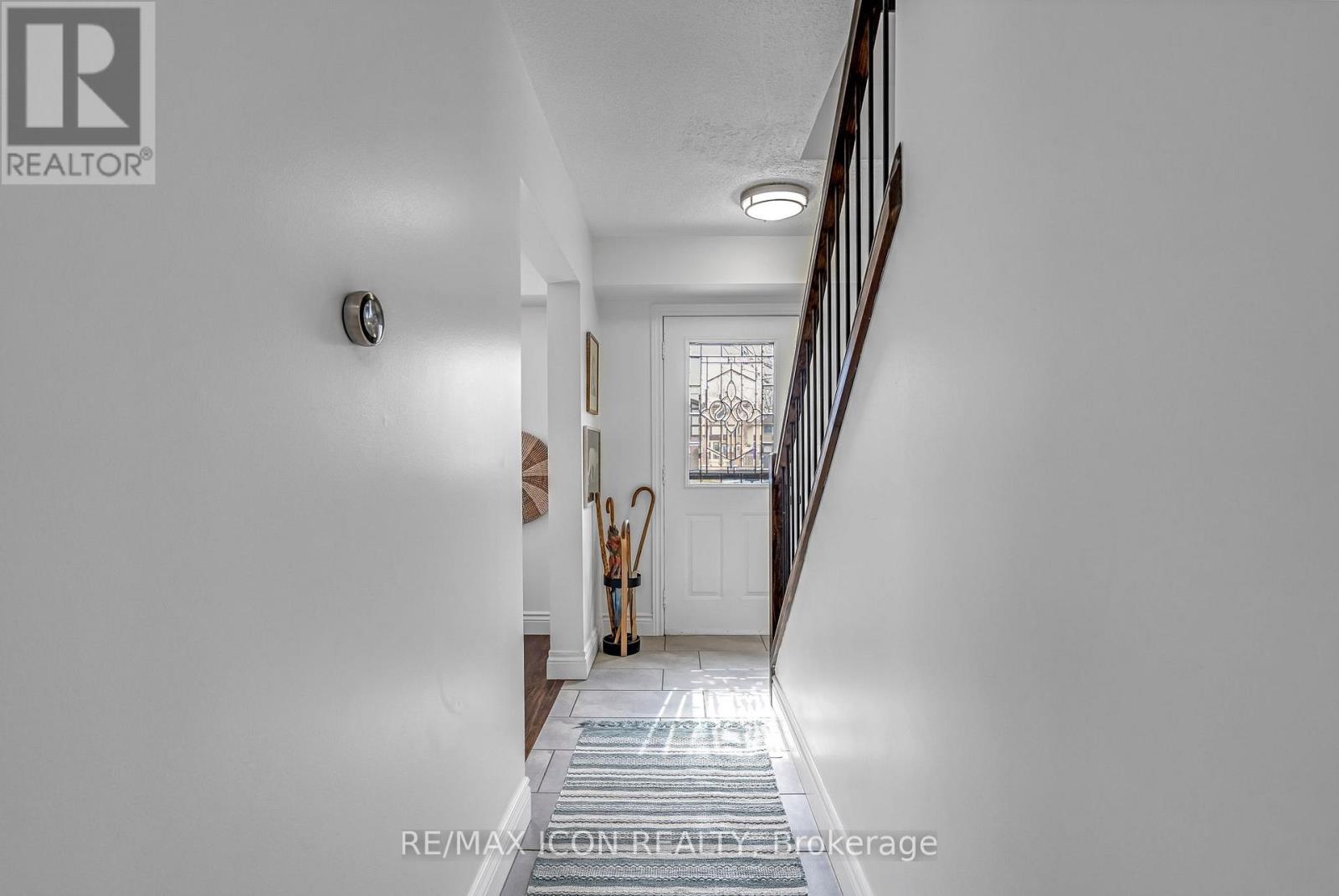 82 Bloomsbury Court, London East, Ontario  N5V 3N8 - Photo 6 - X12963166