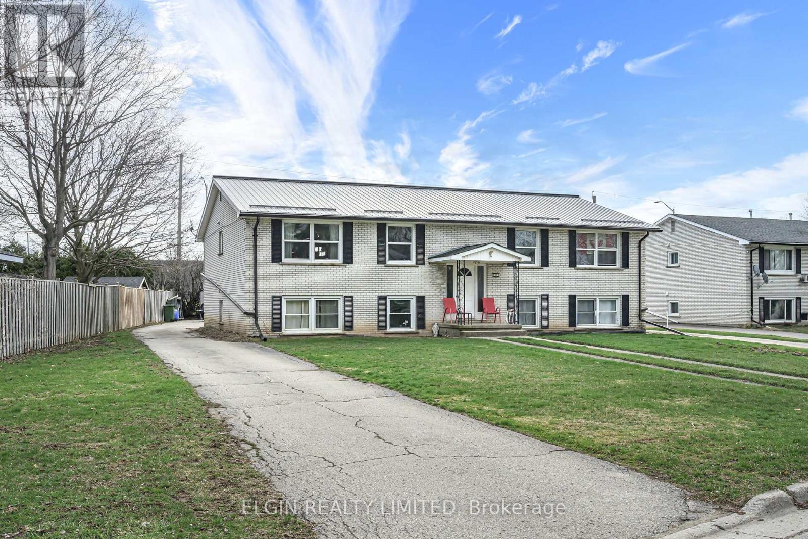 79 Joyce Street, St. Thomas, Ontario  N5P 3M3 - Photo 2 - X12963218