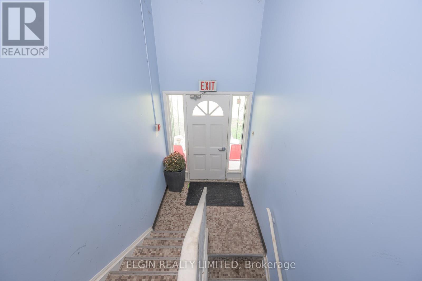 79 Joyce Street, St. Thomas, Ontario  N5P 3M3 - Photo 8 - X12963218