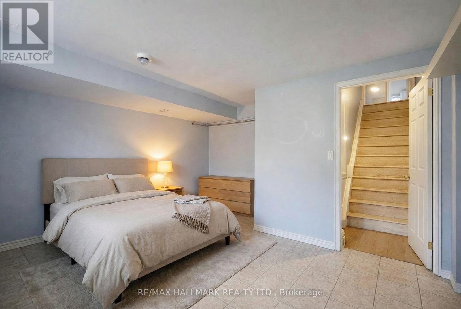 25 Lady Bower Crescent, Toronto, Ontario  M1B 4R3 - Photo 16 - E12963230