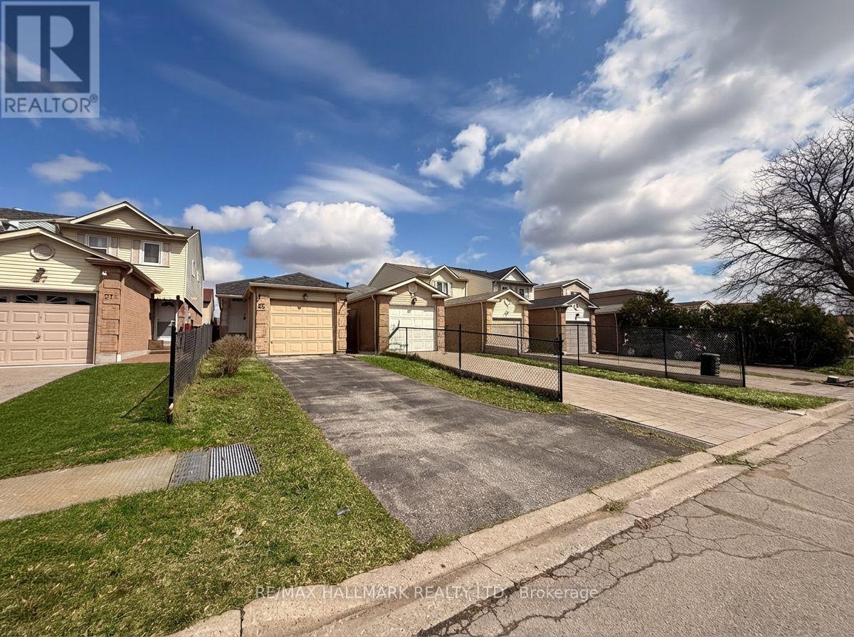 25 Lady Bower Crescent, Toronto, Ontario  M1B 4R3 - Photo 2 - E12963230