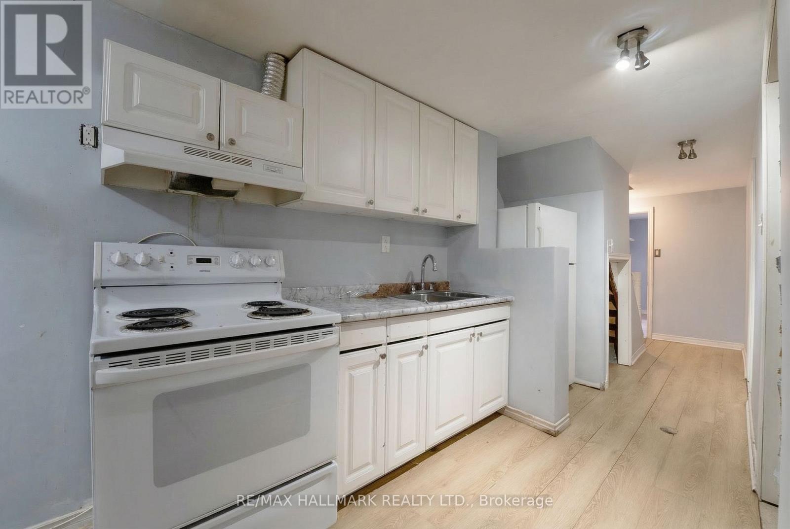 25 Lady Bower Crescent, Toronto, Ontario  M1B 4R3 - Photo 21 - E12963230