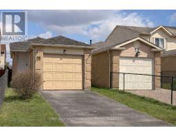 25 LADY BOWER CRESCENT, Toronto, Ontario