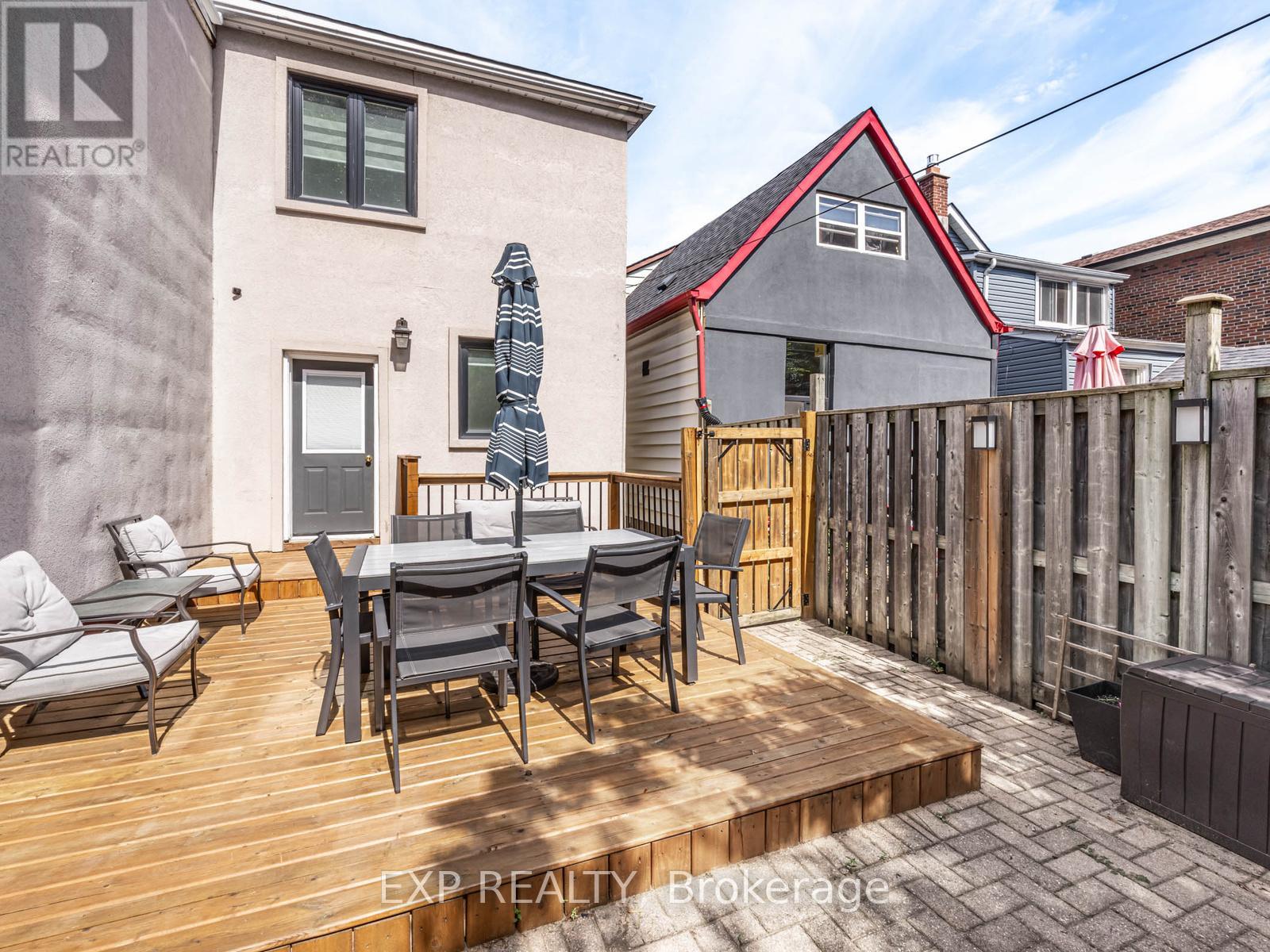 223 Gowan Avenue, Toronto, Ontario  M4J 2K7 - Photo 29 - E12963252