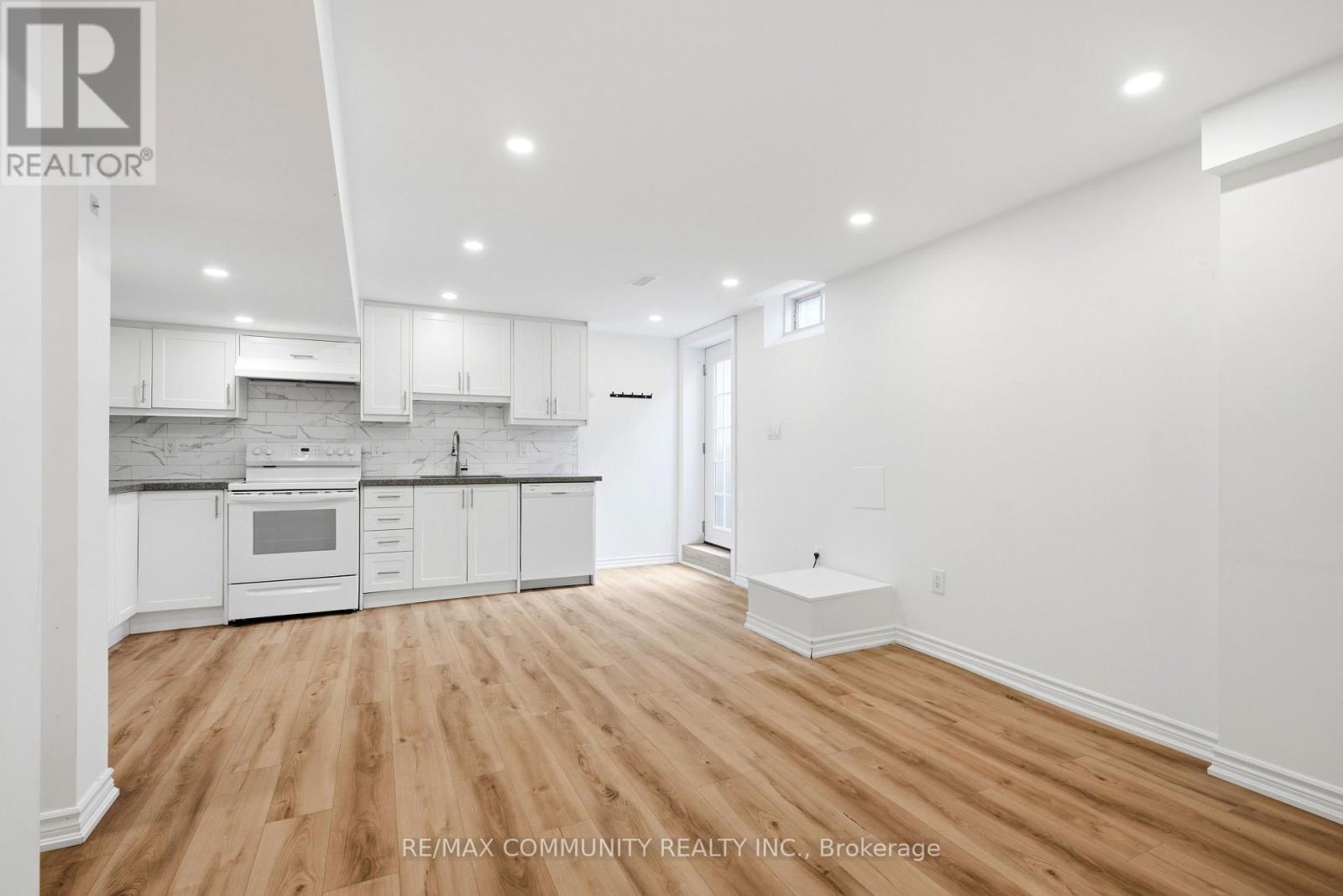 Lower - 39 Carter-Bennett Drive, Ajax, Ontario  L1T 4N4 - Photo 7 - E12963300