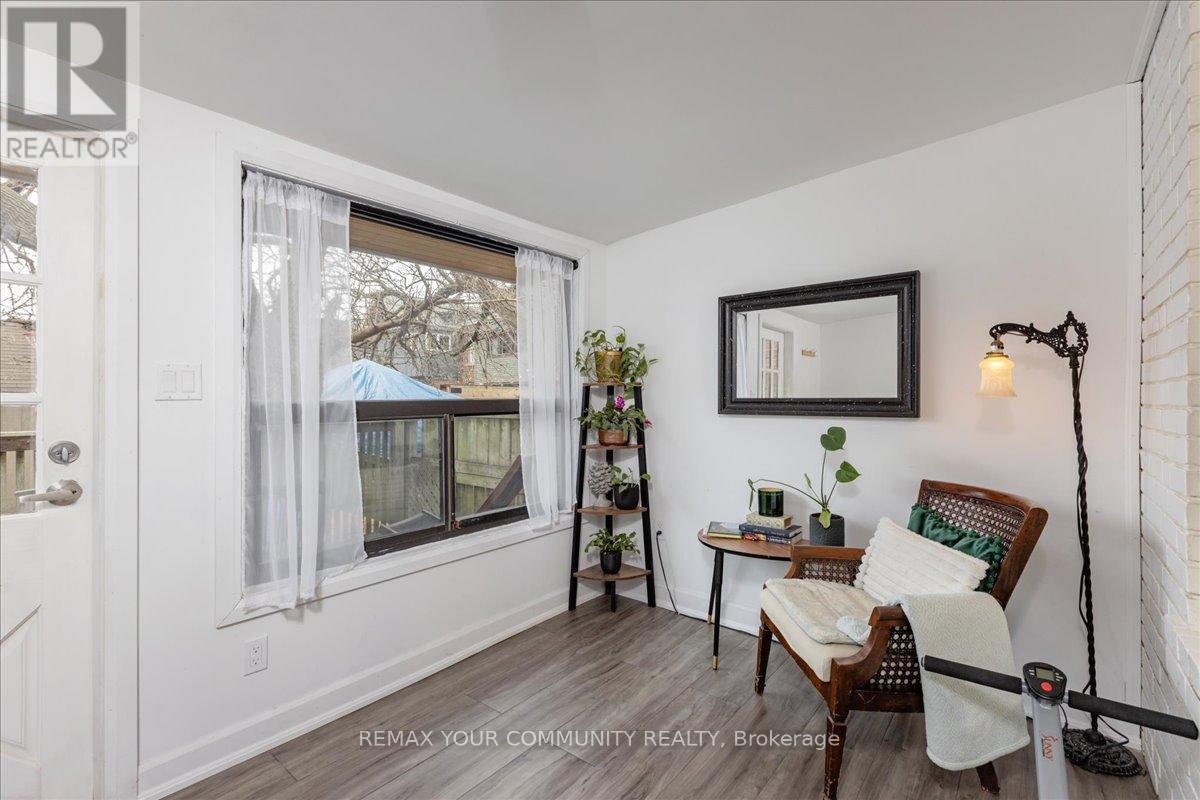 917 Broadview Avenue, Toronto, Ontario  M4K 2R2 - Photo 14 - E12963330