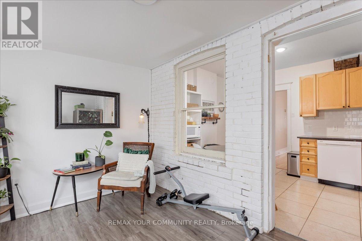 917 Broadview Avenue, Toronto, Ontario  M4K 2R2 - Photo 15 - E12963330