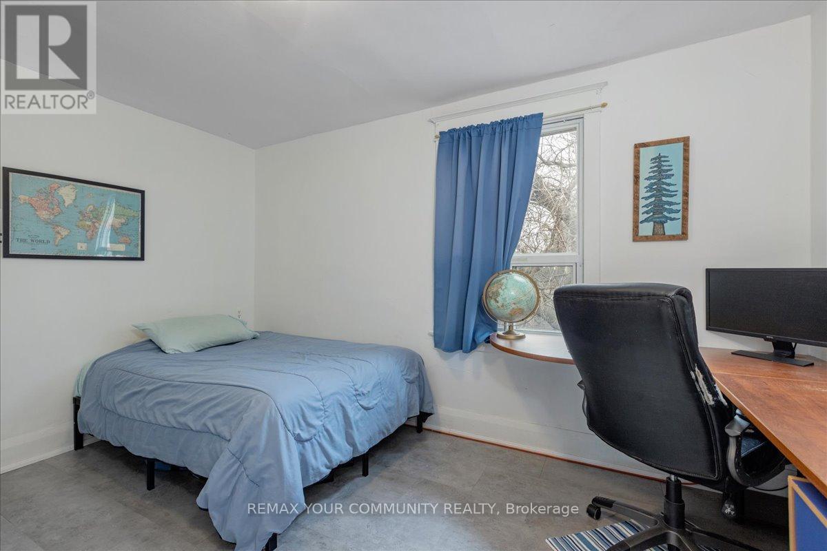 917 Broadview Avenue, Toronto, Ontario  M4K 2R2 - Photo 19 - E12963330