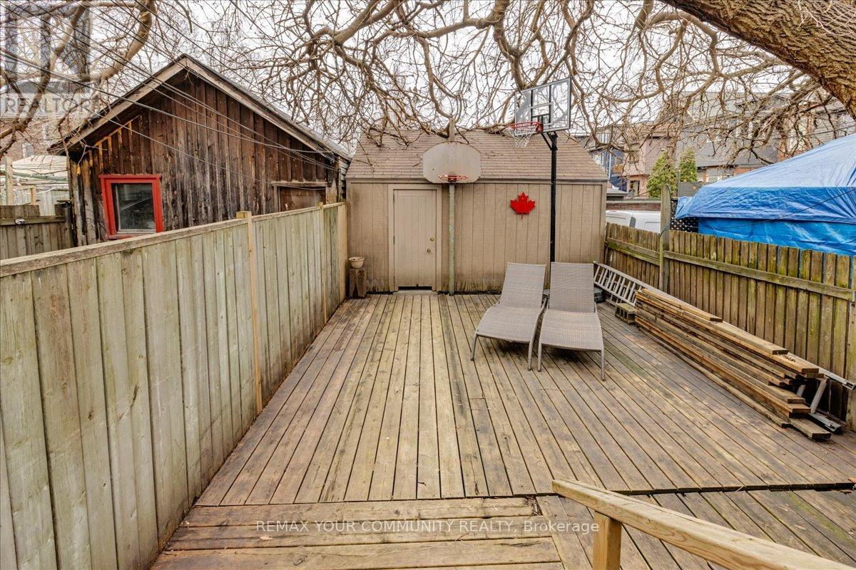 917 Broadview Avenue, Toronto, Ontario  M4K 2R2 - Photo 22 - E12963330