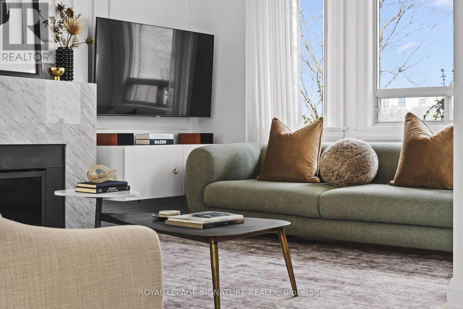 47 Don Valley Drive, Toronto, Ontario  M4K 2J1 - Photo 17 - E12963348