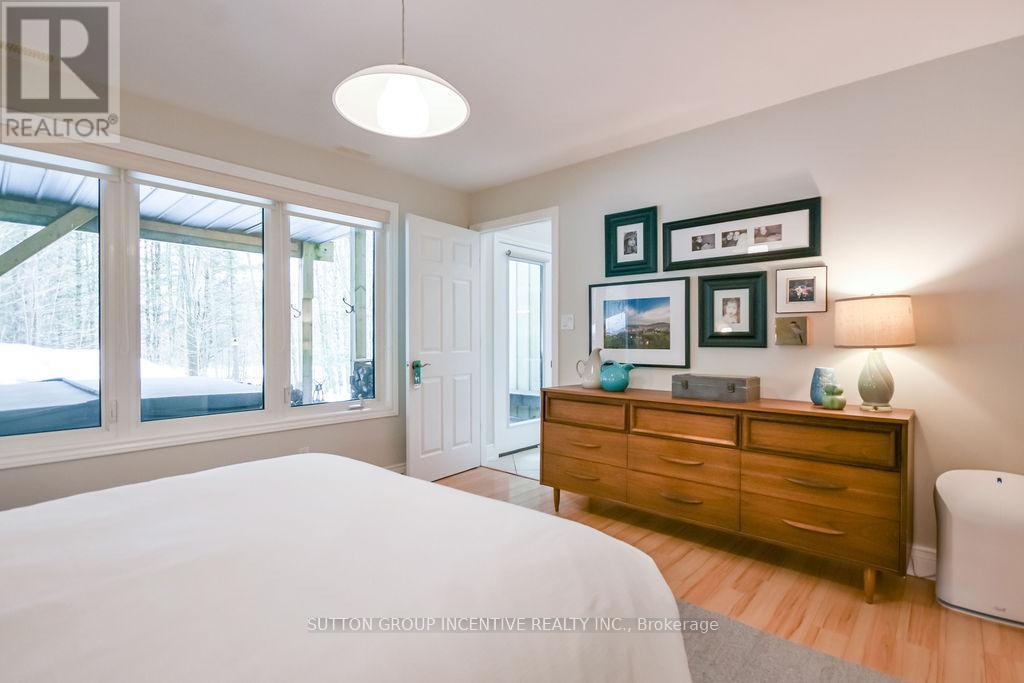 11 Beechwood Road, Oro-Medonte, Ontario  L4M 4Y8 - Photo 28 - S12962818