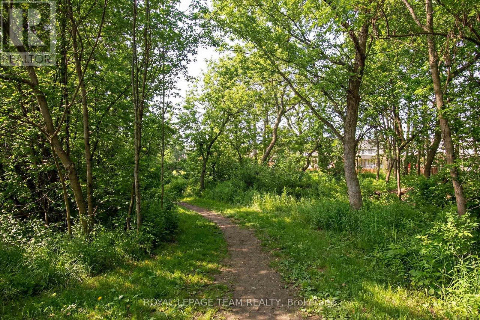 A - 19 Tadley Private, Ottawa, Ontario  K2J 2T3 - Photo 37 - X12963158