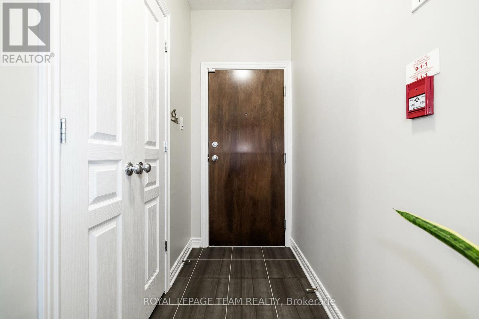 A - 19 Tadley Private, Ottawa, Ontario  K2J 2T3 - Photo 6 - X12963158