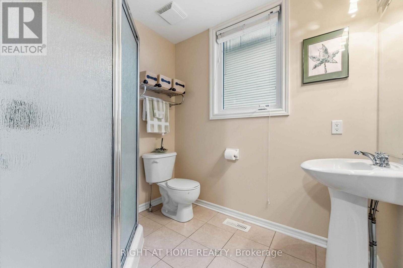 38 Penrith Street, Ottawa, Ontario  K2W 1E5 - Photo 19 - X12963296