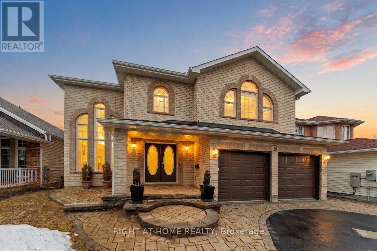 38 Penrith Street, Ottawa, Ontario  K2W 1E5 - Photo 2 - X12963296