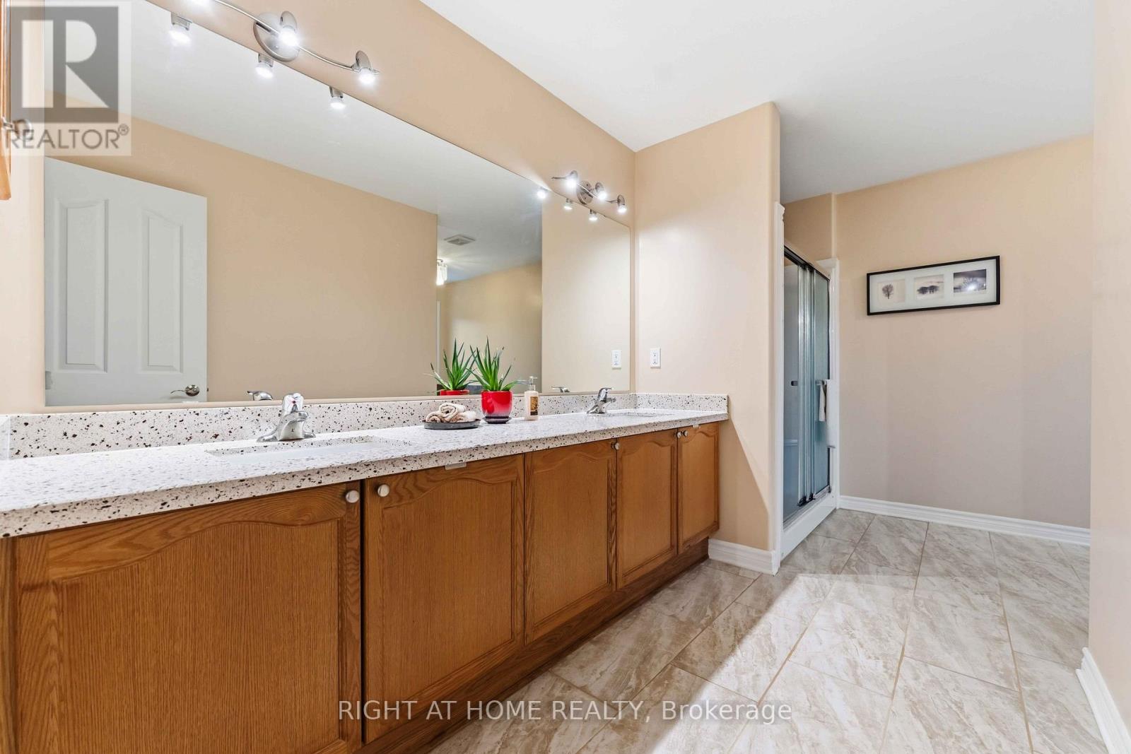 38 Penrith Street, Ottawa, Ontario  K2W 1E5 - Photo 26 - X12963296