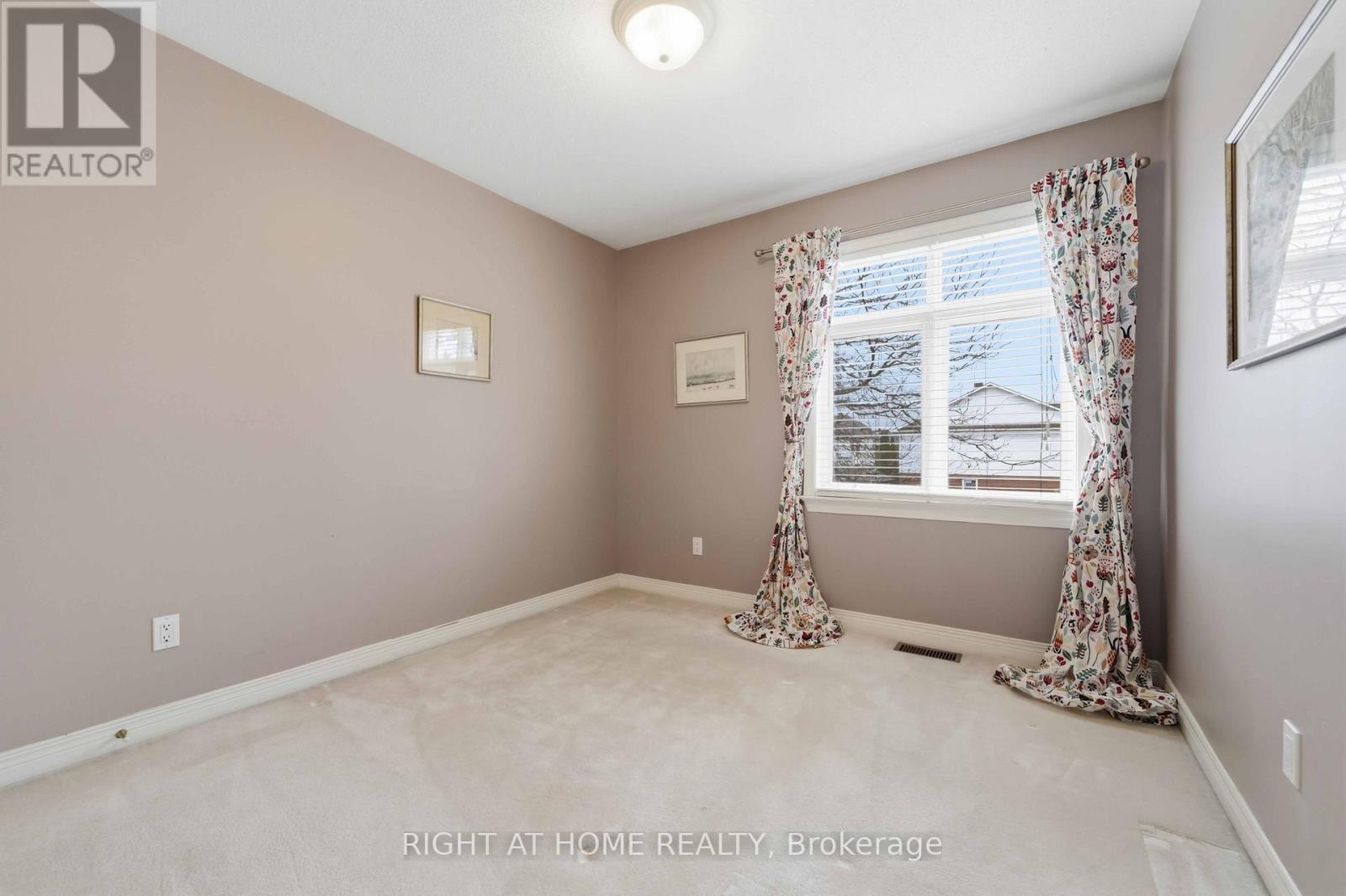220 Windhurst Drive, Ottawa, Ontario  K2G 6H9 - Photo 26 - X12963304