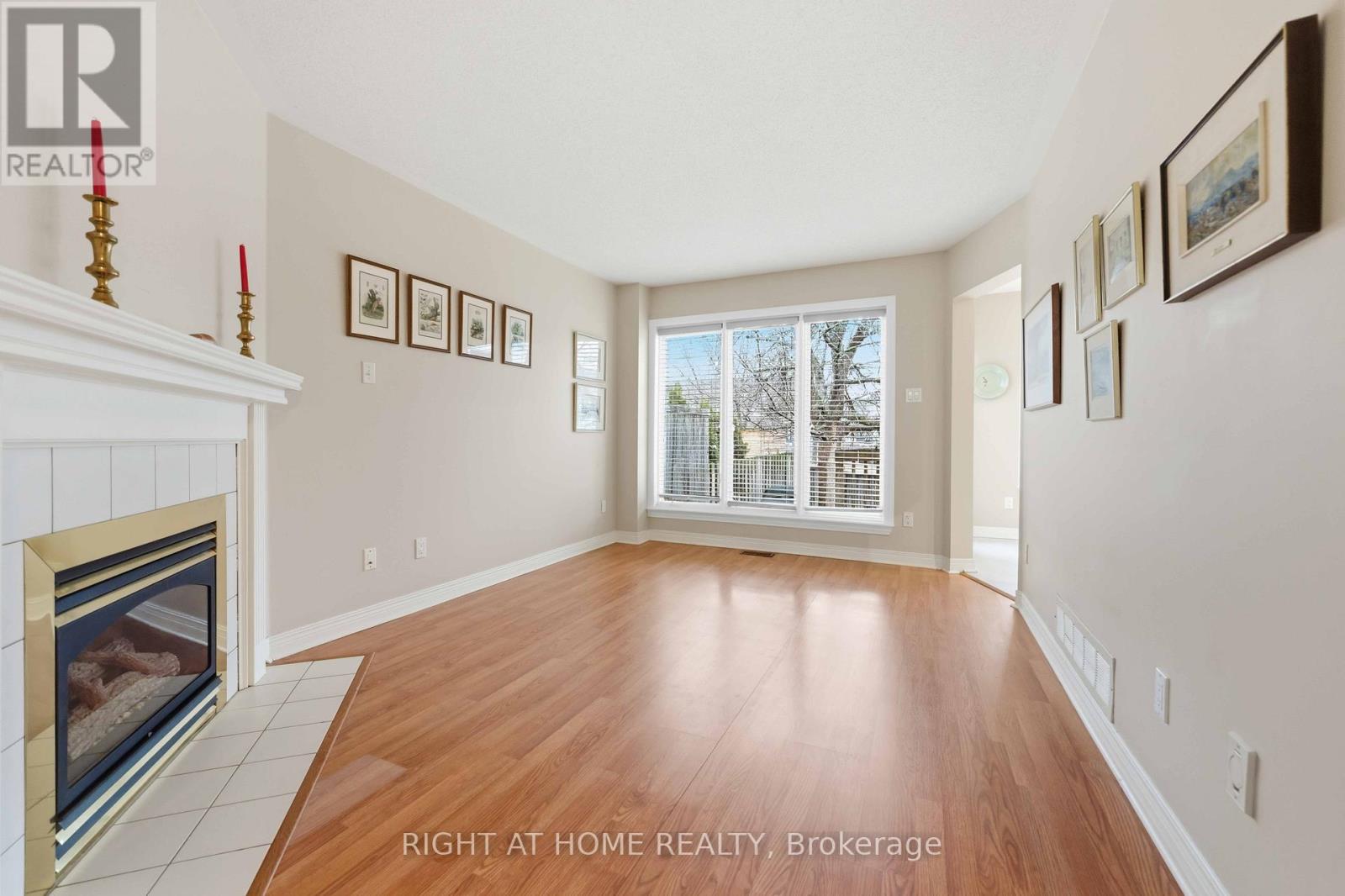 220 Windhurst Drive, Ottawa, Ontario  K2G 6H9 - Photo 9 - X12963304