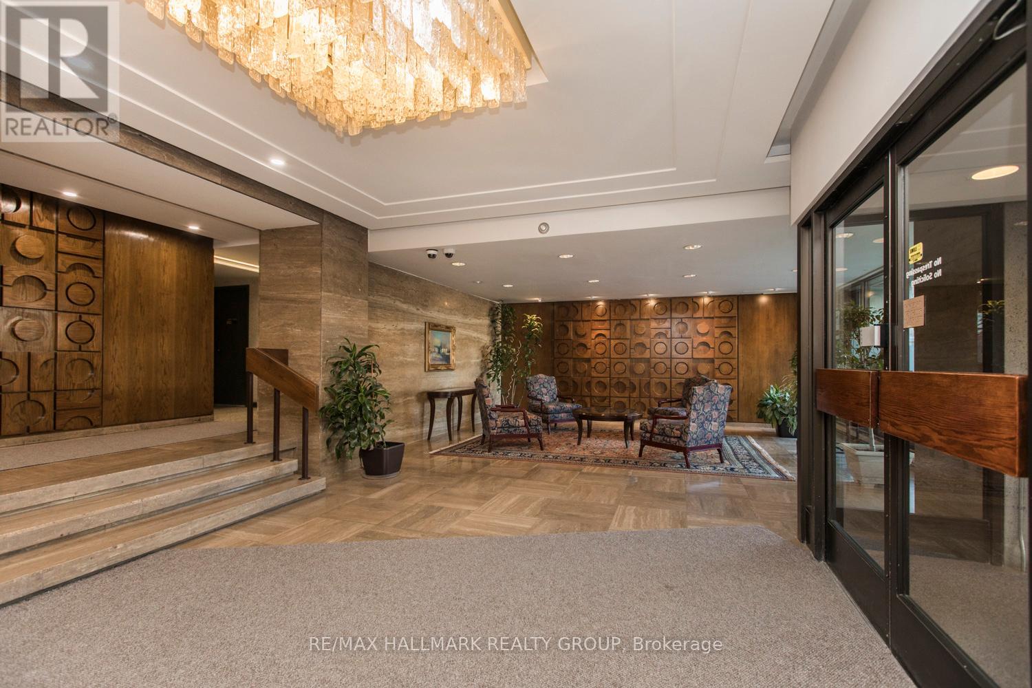 1706 - 2625 Regina Street, Ottawa, Ontario  K2B 5W8 - Photo 5 - X12963344