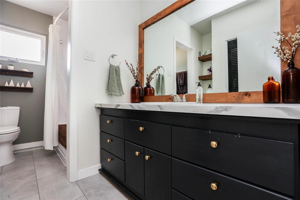 244 Knowles Avenue, Winnipeg, Manitoba  R2G 1C7 - Photo 17 - 202606041