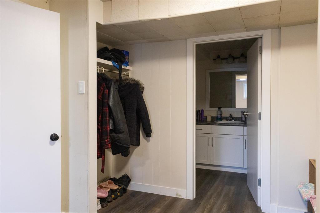 2 Pine Crescent, Steinbach, Manitoba  R5G 0G7 - Photo 18 - 202606412