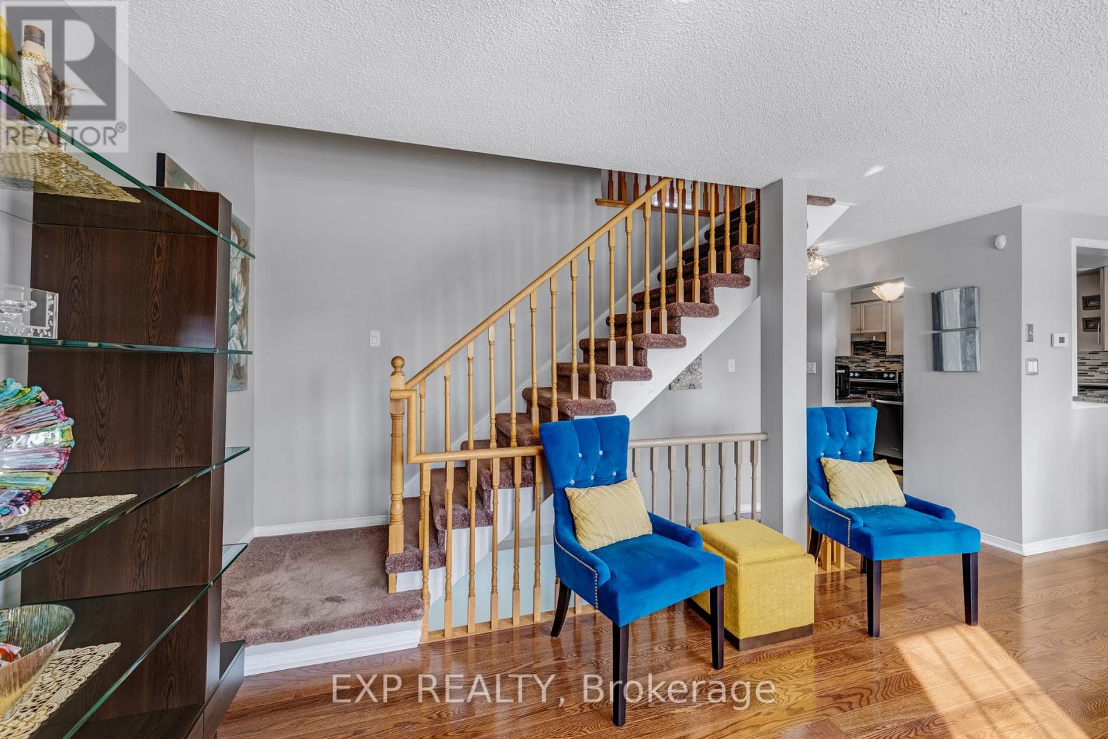 45 Sandlewood Court, Aurora, Ontario  L4G 7N2 - Photo 19 - N12963154