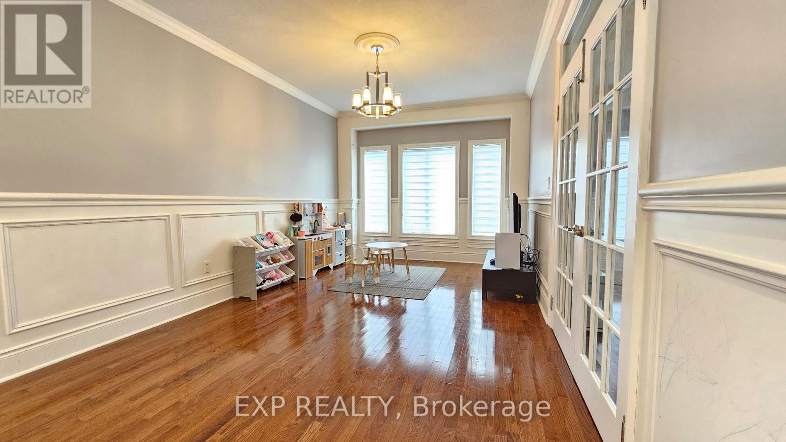 1194 Mitchell Court, Innisfil, Ontario  L9S 5A5 - Photo 6 - N12963180