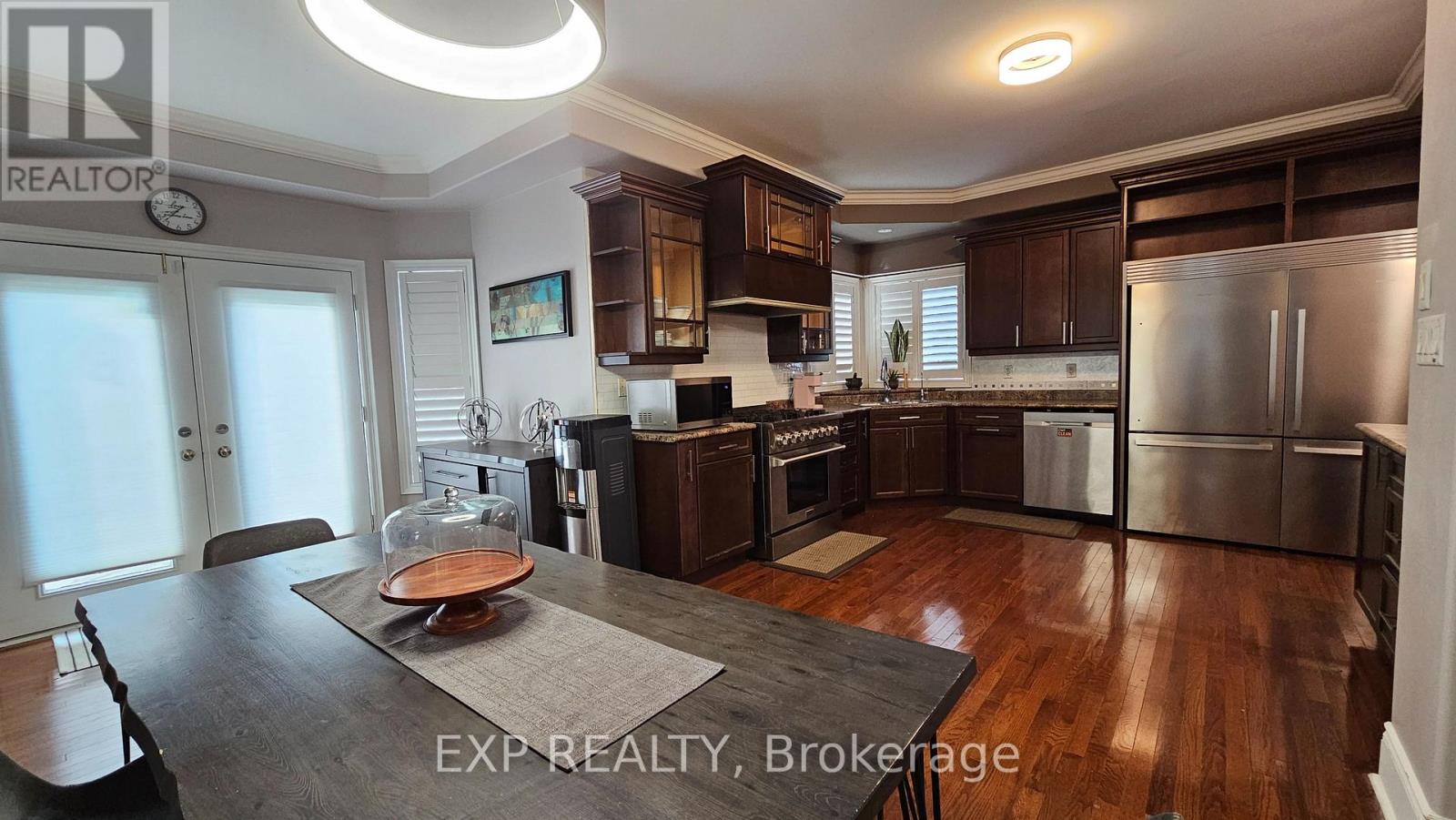 1194 Mitchell Court, Innisfil, Ontario  L9S 5A5 - Photo 9 - N12963180