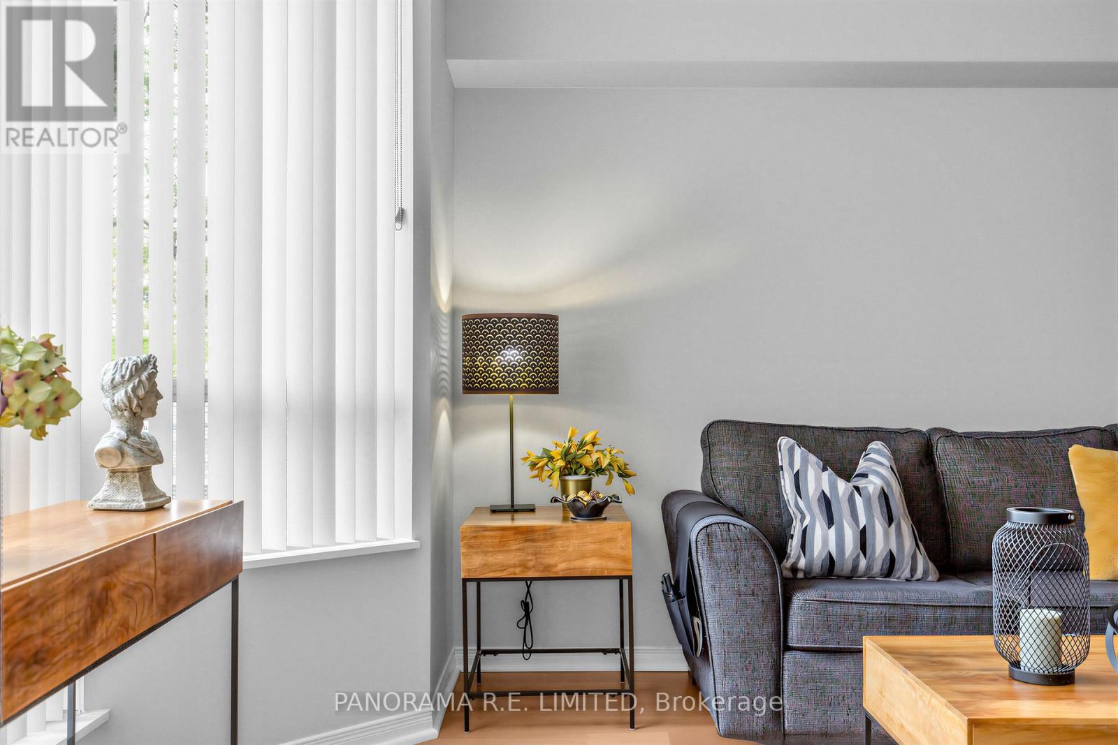 504 - 309 Major Mackenzie Drive E, Richmond Hill, Ontario  L4C 9V5 - Photo 5 - N12963260