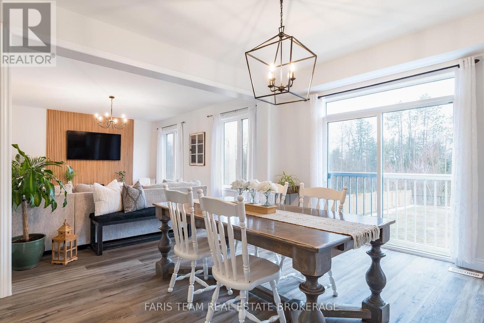 184 Brownley Lane, Essa (Angus), Ontario  L0M 1B6 - Photo 16 - N12963262