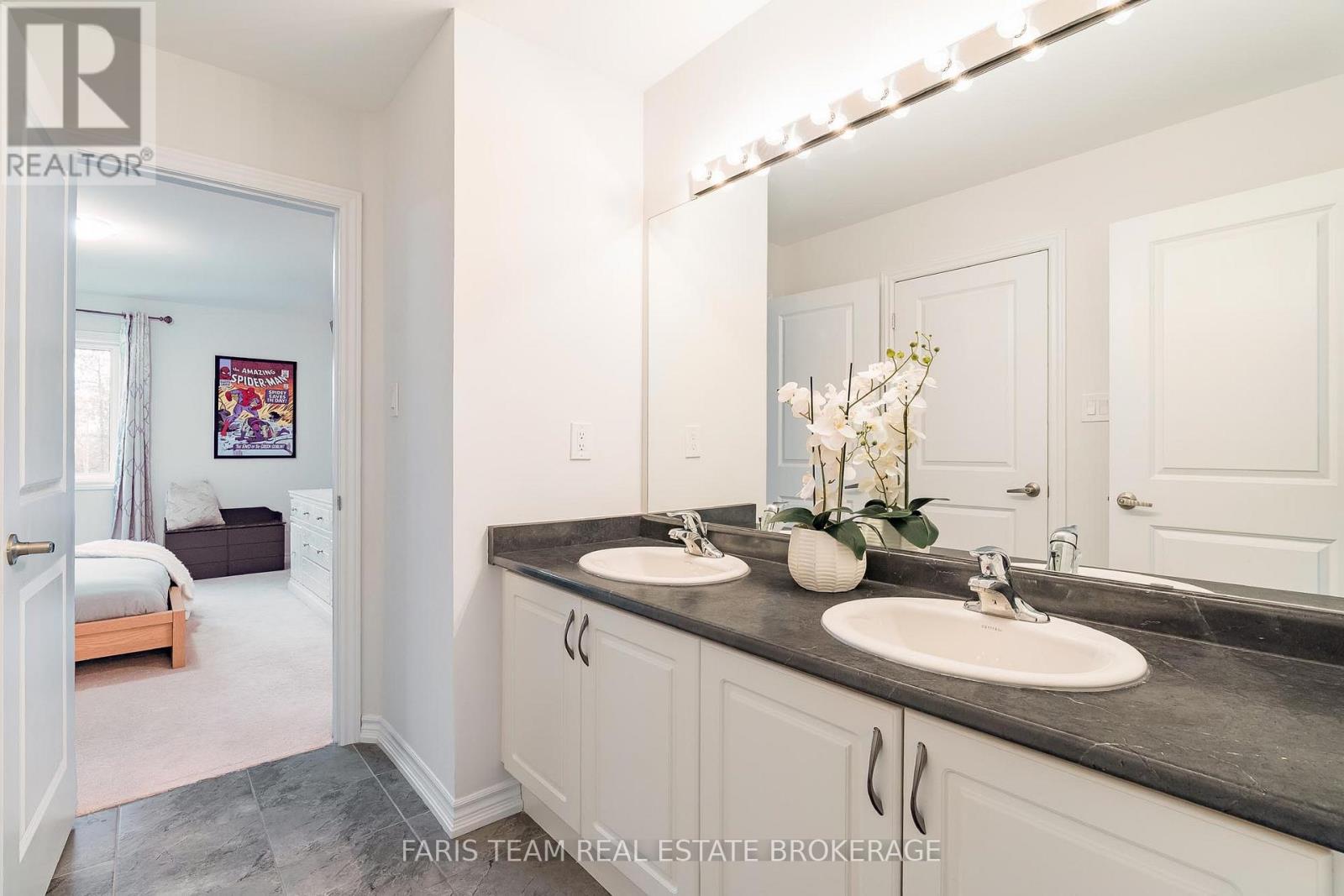 184 Brownley Lane, Essa (Angus), Ontario  L0M 1B6 - Photo 38 - N12963262